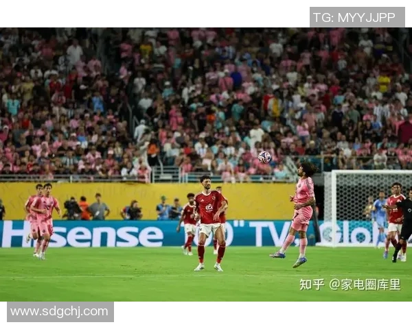 欧洲足球明星齐聚宁波共庆足球盛宴点燃城市激情