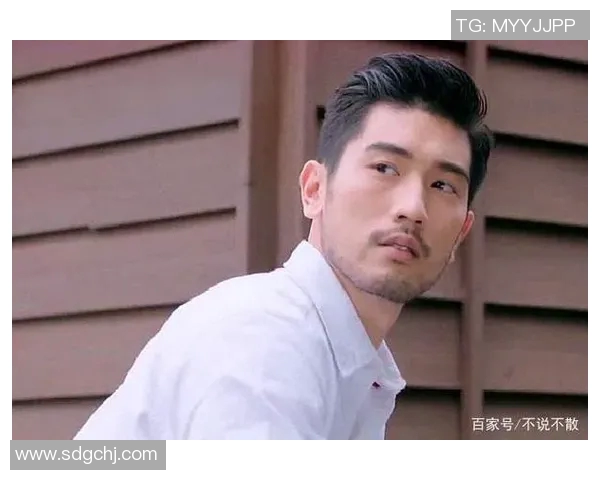 篮球明星意外去世引发球迷哀悼与对生命脆弱的深刻反思 篮球明星意外去世引发球迷哀悼与对生命脆弱的深刻反思